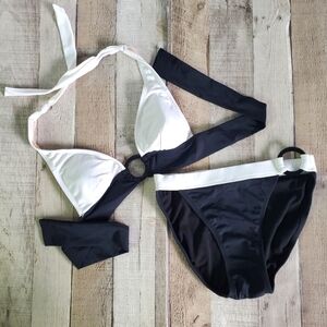 NEWPORT NEWS | Black & White Swim sz 2
